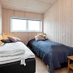 5 Star Holiday Home In Vaeggerlose Bøtø By